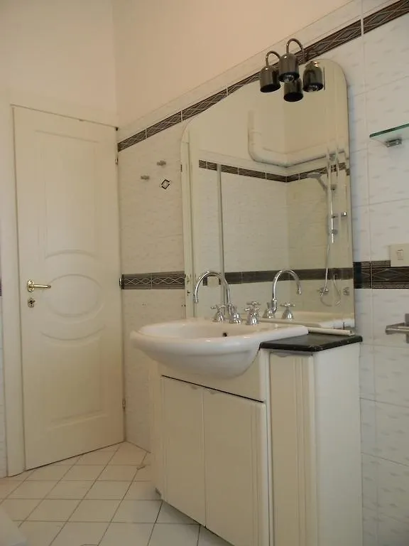 Apartment Villa Serena Viareggio Italy